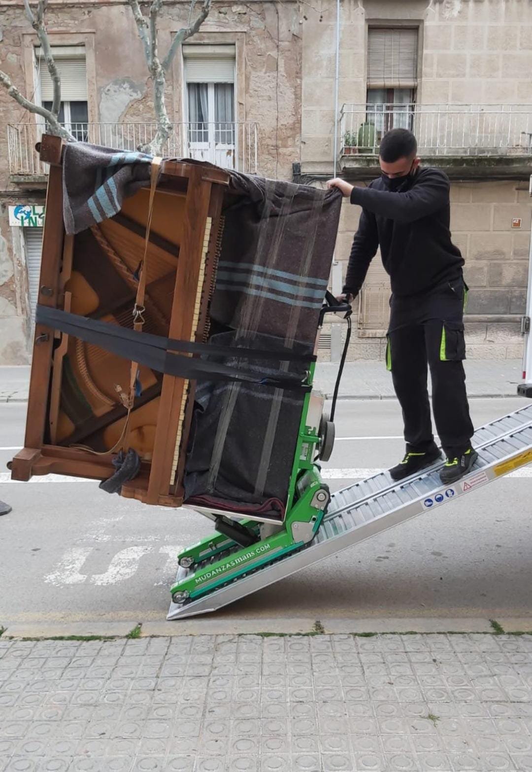 Piano transport